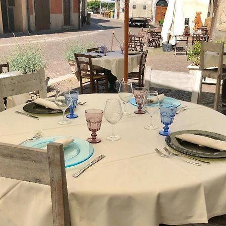 Locanda Guelfo Tredozio Exteriör bild