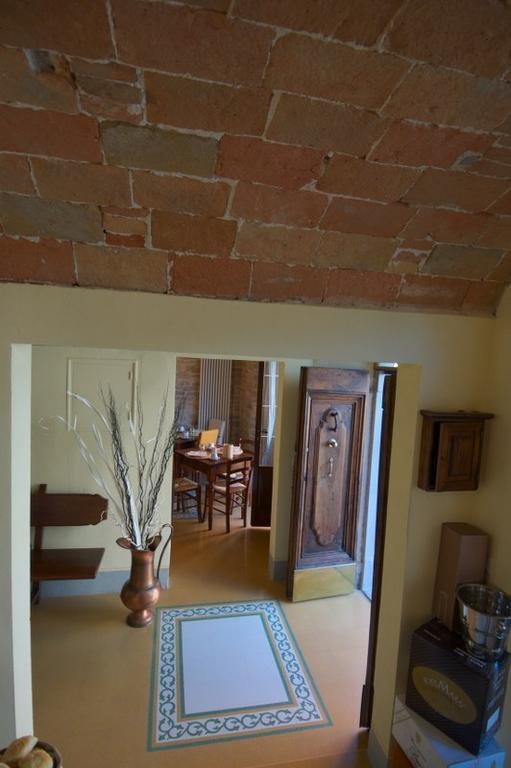 Locanda Guelfo Tredozio Exteriör bild